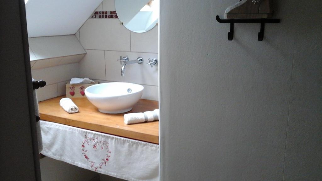 Hotel La Freneraie Paulhac  Pokoj fotografie